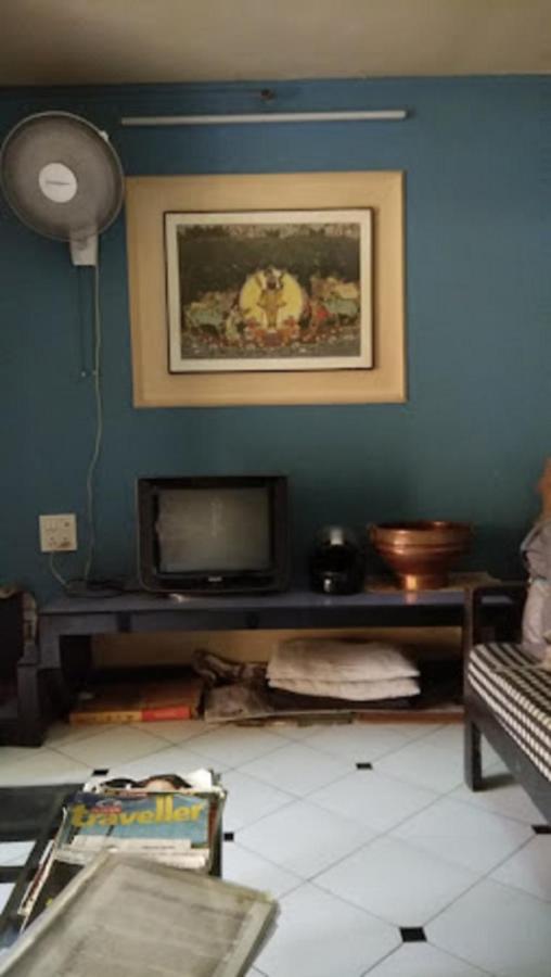 Hotel Abhishek ,Nashik Zewnętrze zdjęcie