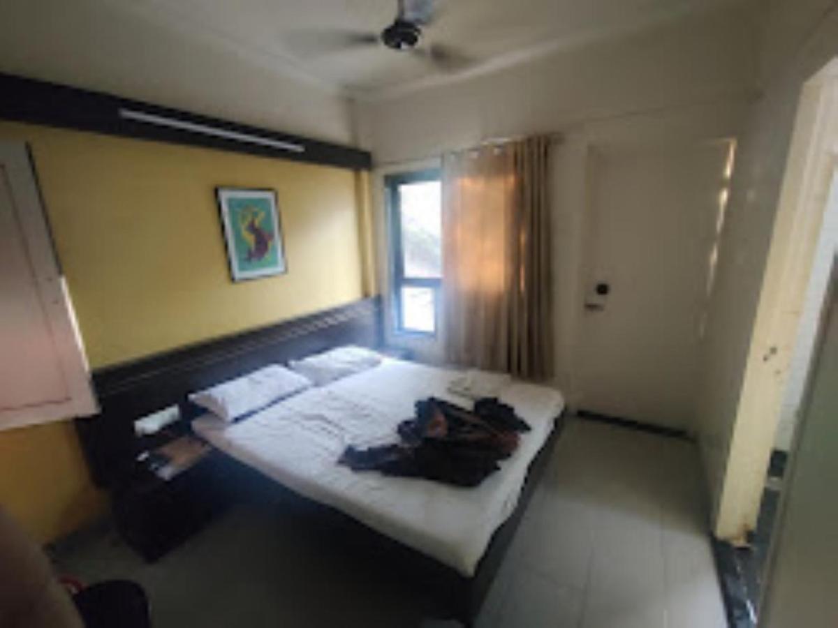 Hotel Abhishek ,Nashik Zewnętrze zdjęcie